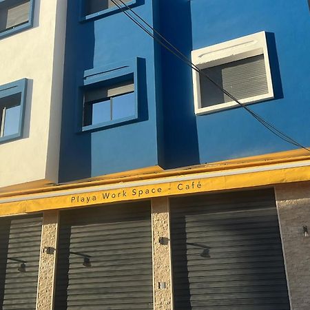 Playa Surf House Hostel Tamraght Екстериор снимка