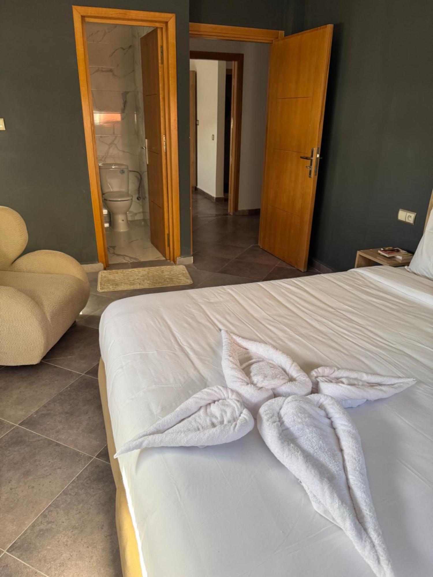Playa Surf House Hostel Tamraght Екстериор снимка